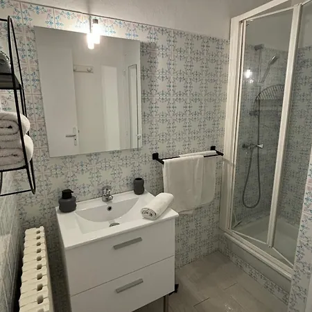 Apartment Cosy Avec Piscine ,parking Et Jardin *
