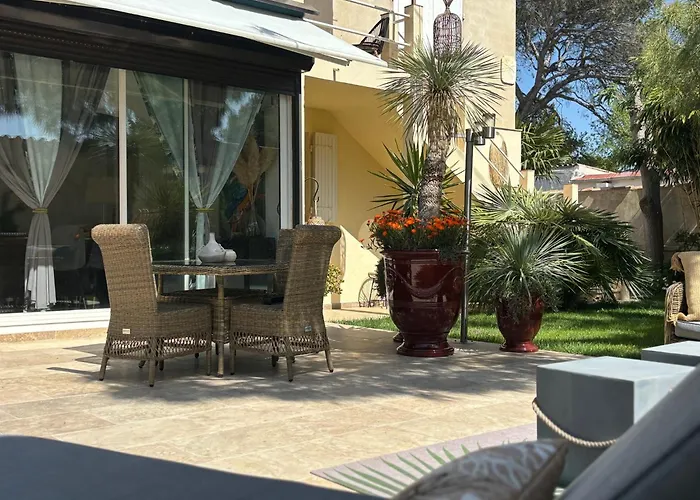 Apartament Cosy Avec Piscine ,parking Et Jardin