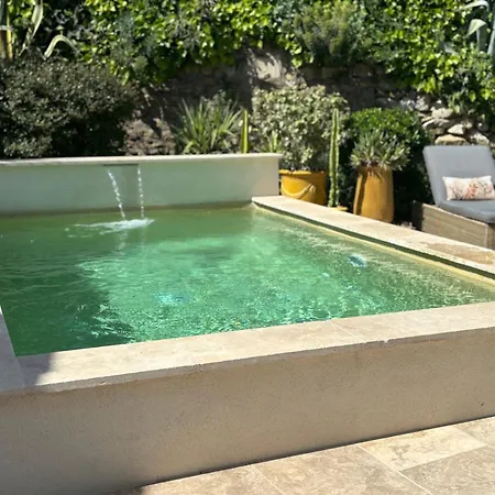 Bel Appartement Avec Terrasse Aux Portes D'Avignon Piscine Et Parking