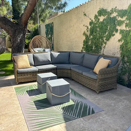 Appartement Cosy Avec Piscine ,parking Et Jardin