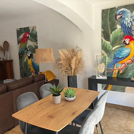アパート Bel Appartement Avec Terrasse Aux Portes D'Avignon Piscine Et Parking *