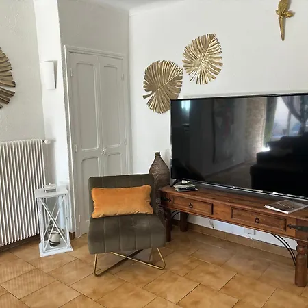 Appartement Cosy Avec Piscine ,parking Et Jardin *