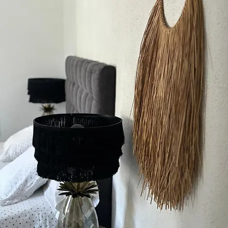Appartement Cosy Avec Piscine ,parking Et Jardin *