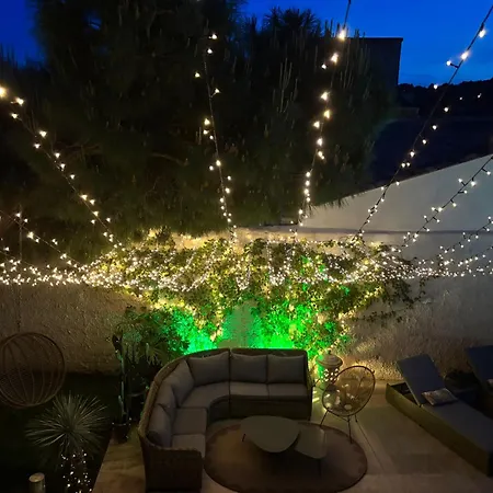 Bel Appartement Avec Terrasse Aux Portes D'Avignon Piscine Et Parking * ヴィルヌーヴ・レ・ザヴィニョン